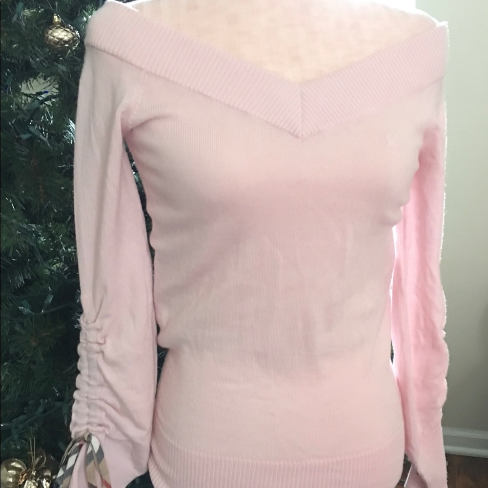 Burberry Off shoulder Pink Top